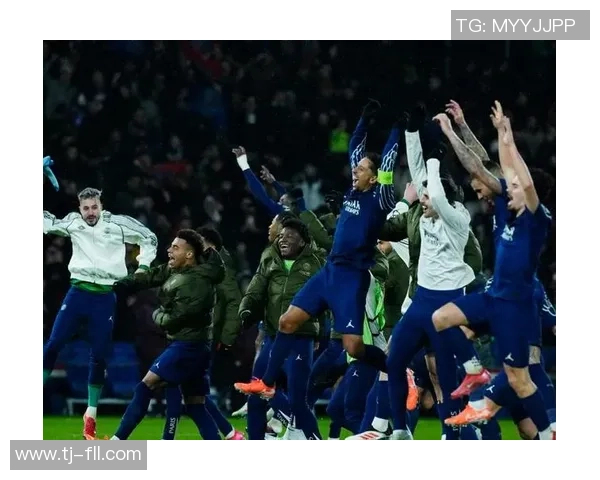 欧联杯激战巴黎圣日耳曼小胜AC米兰全场沸腾赛后点评引发热议